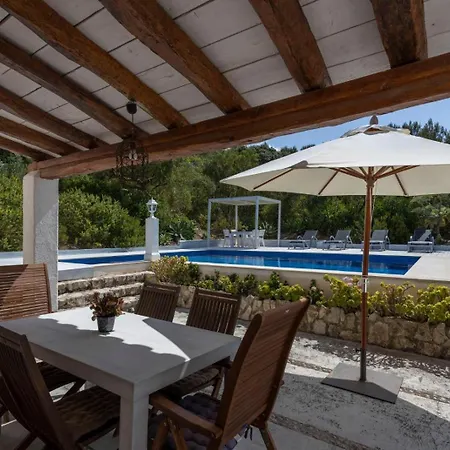 Negri - Almadraba Villa